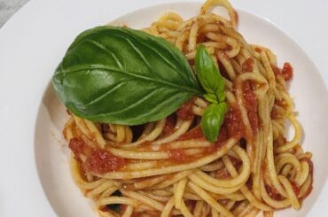 Spaghetti Al Pomodoro