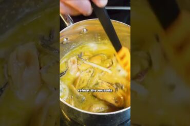 Smoky Green-Lip Mussels in White Wine and Ginger Sauce Recipe #gingermagic