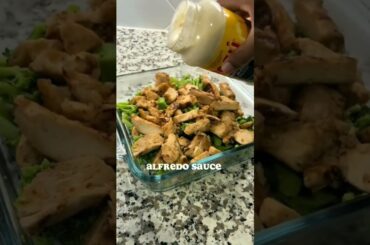 Four Ingredients Chicken Alfredo Bake #shorts #cooking #recipes #easy