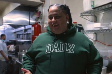 Butter our buns!! Fat Nick tries NY Italian eats on Nicky Gordo's Taste Palace [Ep.2]