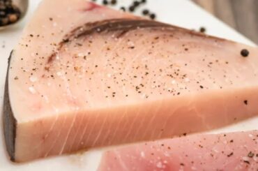 Never Eat This Kind Of Fish, According To Anthony Bourdain