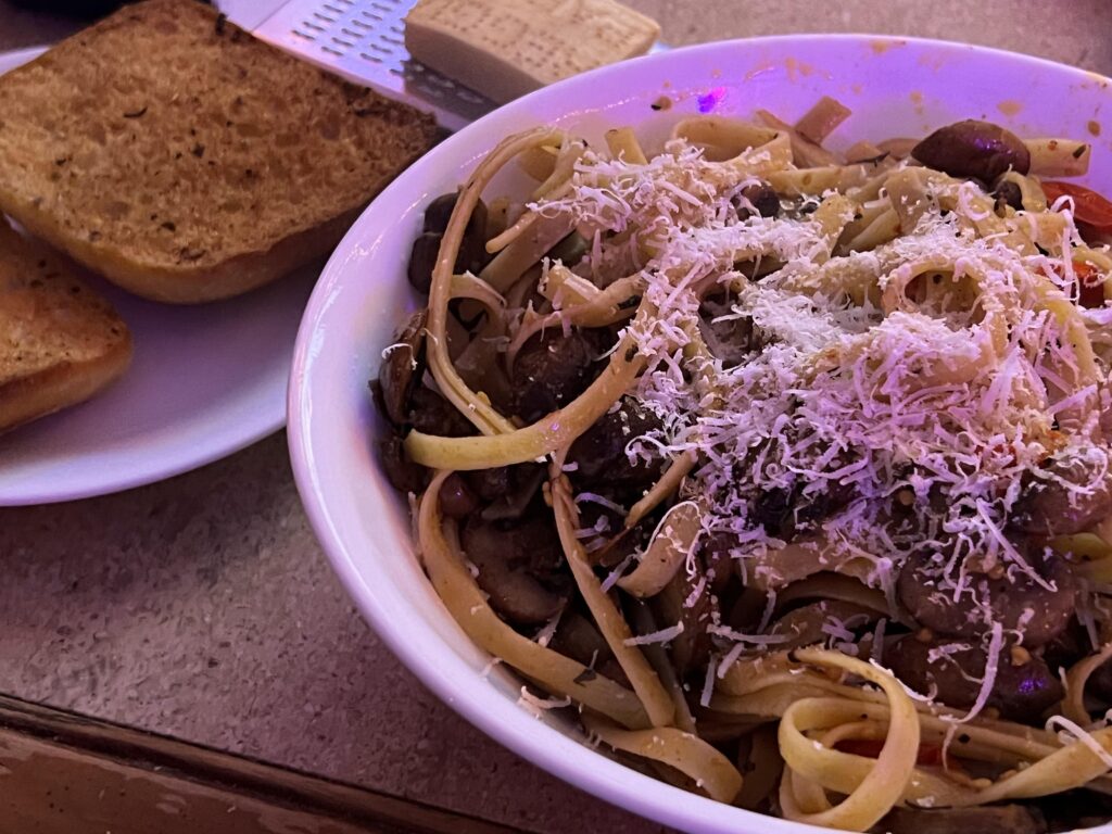 Mushroom and baby tomato fettuccine, my absolute favorite