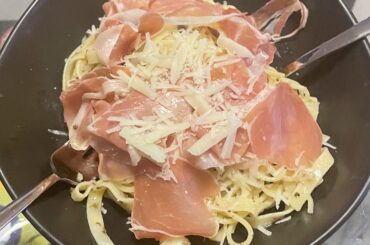 I made this. Pasta al tartufo