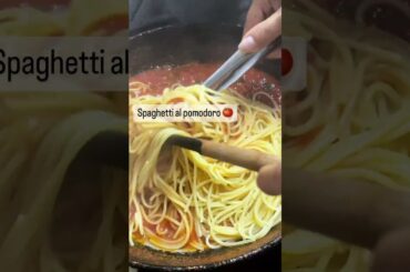 Spaghetti al Pomodoro made in Italy | Recipe Ideas