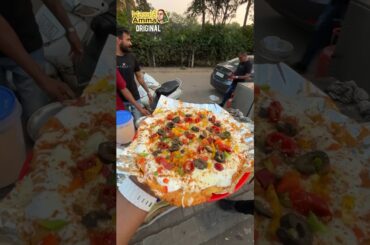 Delicious Street food Pizza Locho from Surat, Gujrat #streetfood #shorts #short #shortvideo #pizza