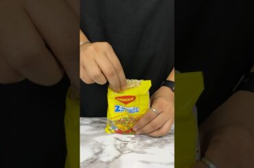 Viral Recipe Aglio e olio Maggi ASMR Cooking #food #shorts #cooking #maggi #indianasmrworld #asmr