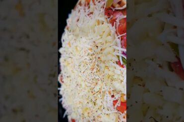 #Shorts Garden Delight Pizza without oven  #Recipe #pizza