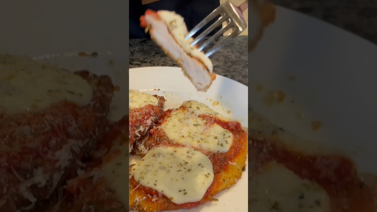 Delicious Chicken Parm! #chickenparmesan #recipe Delicious Chicken Parm! #chickenparmesan #recipe