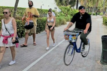 Miami Beach Boardwalk Walking Tour - Ocean Drive -  South Beach - Florida 4K #vlog #beach #travel