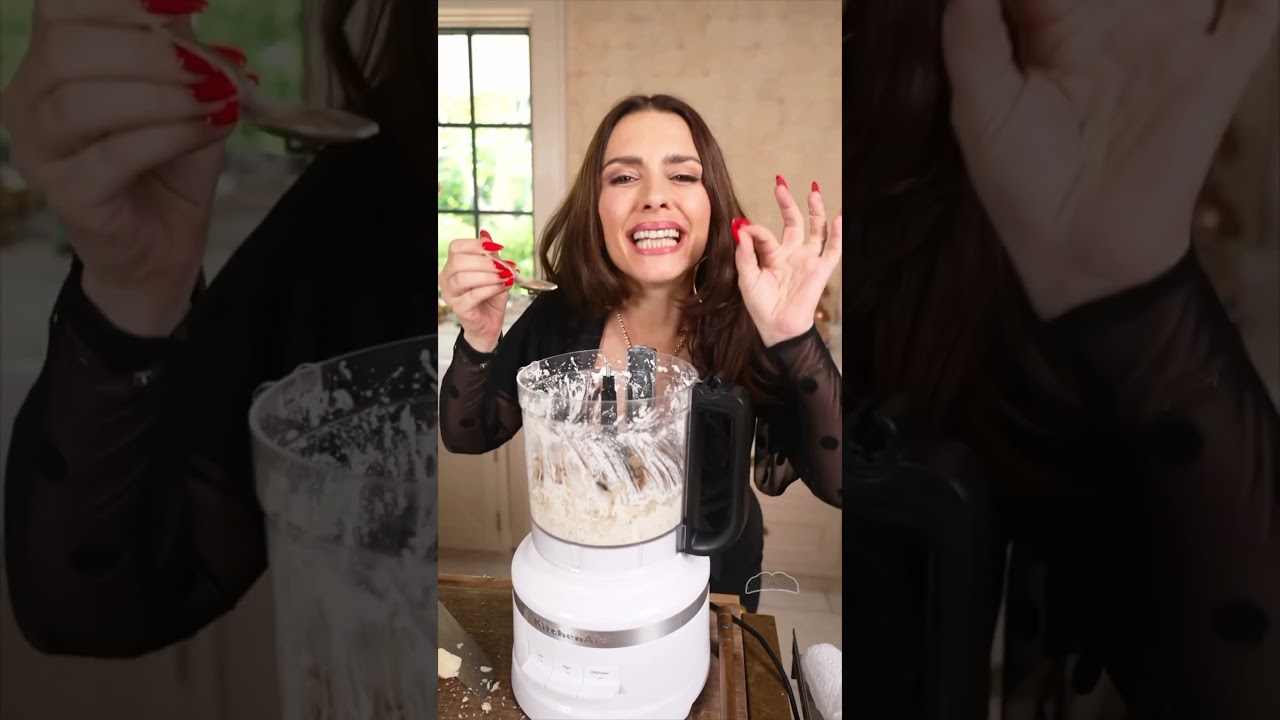 Italian food two different ways. Which do you prefer? #italian #military #foodreview #asmr Italian food two different ways. Which do you prefer? #italian #military #foodreview #asmr