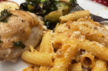 Gluten free pasta with bolognese