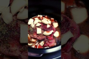 #Slow Cooker Pot Roast 3#shortviral #shortvideo #shortsfeed #video #game #mrbeast #recipes #foodie