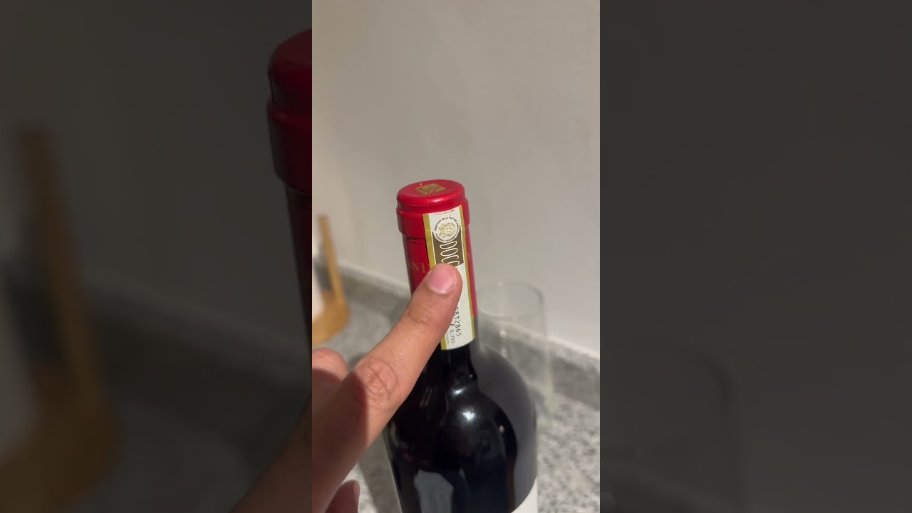 Chianti wine tasting (Italy) Chianti wine tasting (Italy)