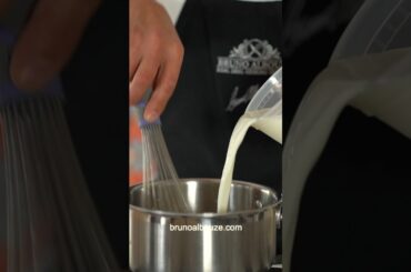 Bechamel Sauce #shorts #food #skills #youtubeshorts #cuisine #cooking #