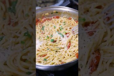 Cherry Tomato Pasta #shorts #short #shortvideo #shortsvideo #food #foodie #cooking #recipe #pasta