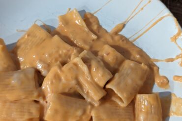 Vodka sauce rigatoni with legit cheese pull for my little girl