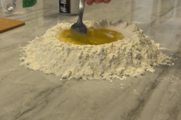 Made a carbonara for dinner ( and then made a reel)