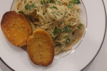 Creamy Prawn and Andouille Sausage Fettuccine Pasta with Crispy Garlic Bread