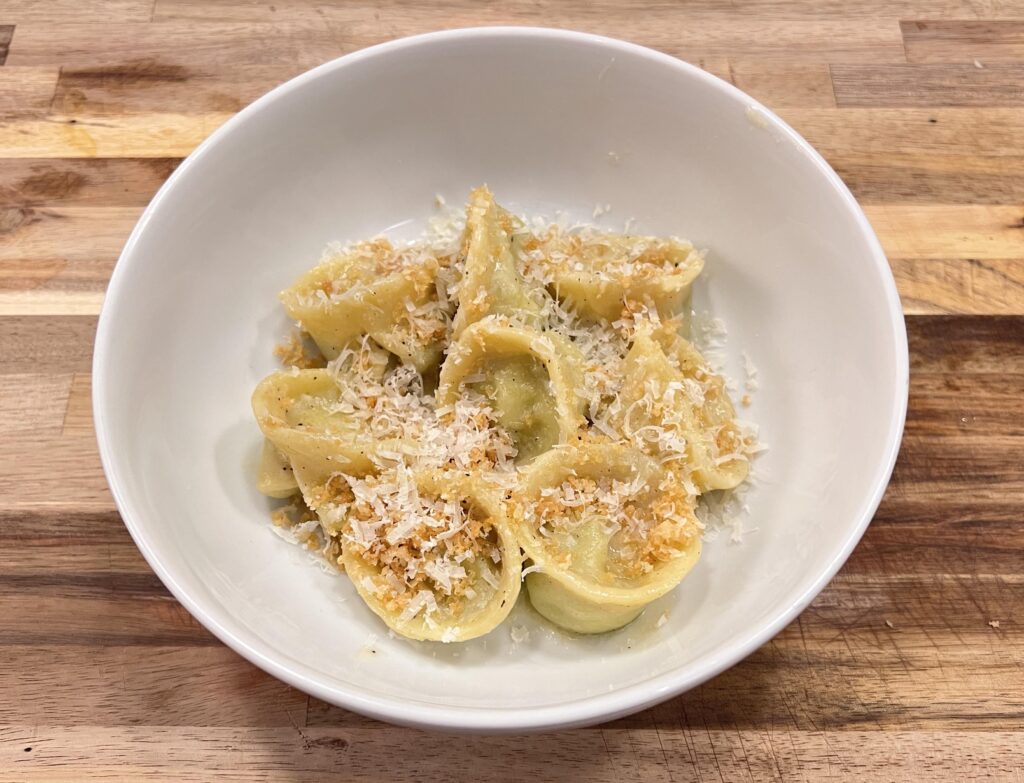 Hand rolled cappelletti