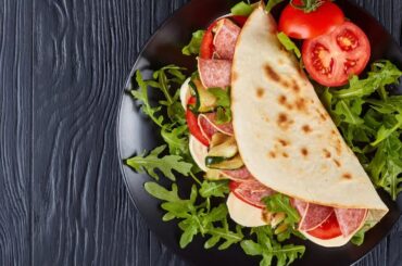 PIADINA ROMAGNOLA, THE ITALIAN FOOD THAT HAS CONQUERED THE WORLD, WITH SIMPLICITY AND GOODNESS.