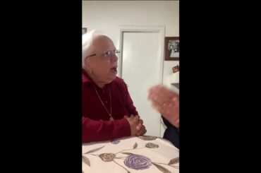 ONNI TIKTOKER - La recita  #shorts #dance #tiktok