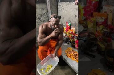 Cooking Chili Cheese Nachos in Prison