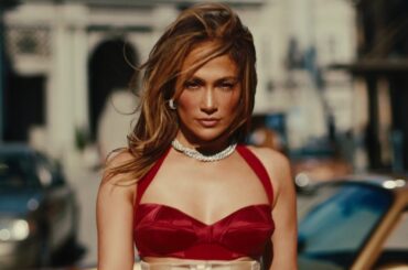 Jennifer Lopez - Can't Get Enough (feat. Latto) [Official Music Video]