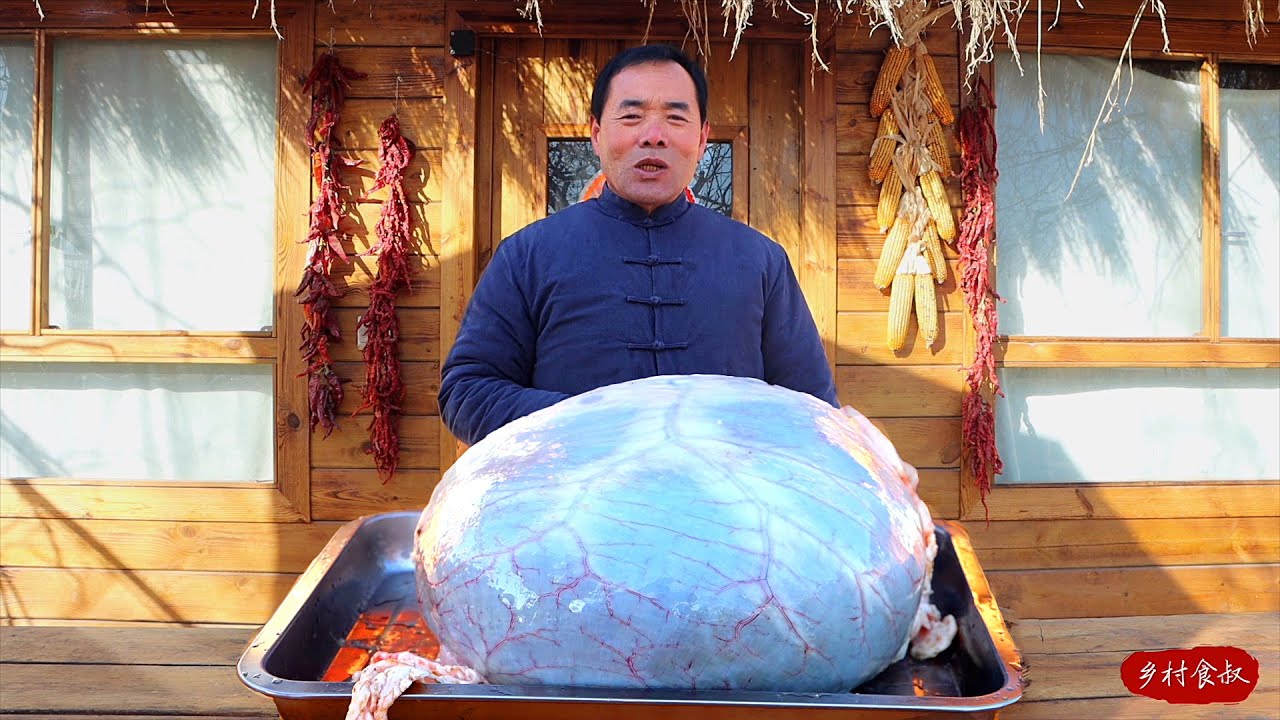 DARKEST Hot Pot Ever! Cow-Dung, Bile, Tripes, and Beef | Dark Cuisine | Uncle Rural Gourmet DARKEST Hot Pot Ever! Cow-Dung, Bile, Tripes, and Beef | Dark Cuisine | Uncle Rural Gourmet