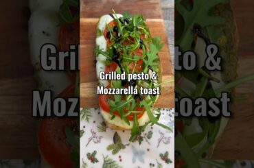 Pesto and mozzarella toast