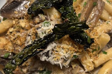 Pasta with mushrooms, roasted breadcrums and butter fried lemon splashed Cavalo Nero