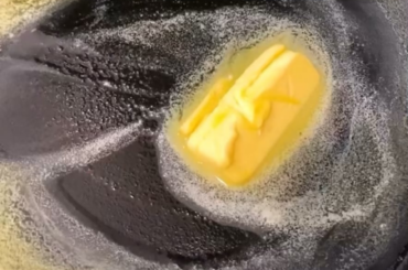 creamy garlic penne pasta🧄🍝