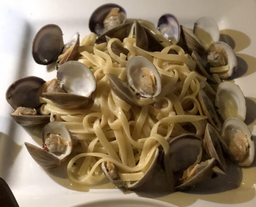 Linguine alla vongole