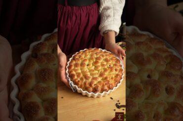 My honeycomb chocolate brioche is perfect for weekend breakfast #bread #food