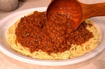 MY HOMEMADE SPAGHETTI MEAT SAUCE RECIPE | SO TASTY
