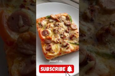 Mini Pizza recipe | Bread pizza #shorts #trending #food