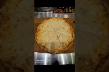 #short #shorts #viral  DOUBLE CHEESE MARGARET PIZZA #woodfirepizza #delhistreetpizza #dominospizza