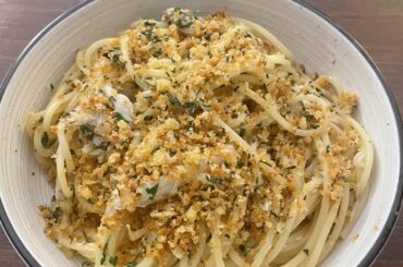 Chilli Crab Spaghetti with Pangrattato