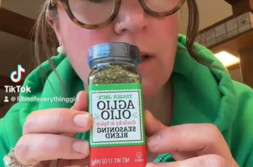 Aglio olio chicken and pasta