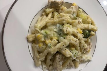 Homemade Creamy Chicken & Vegetable Pasta W/ Fresh Cracked Pepper