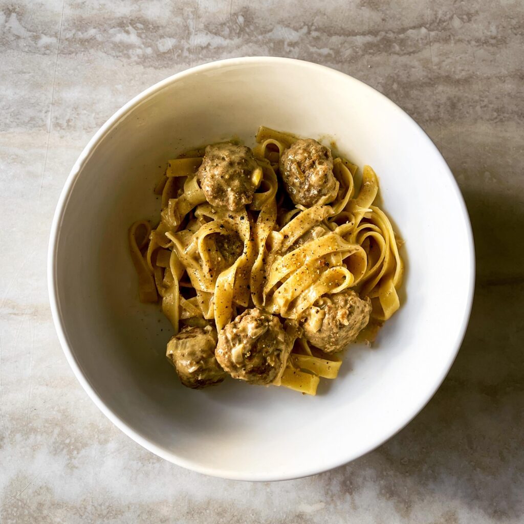 Fettuccine with Swedish Meatballs