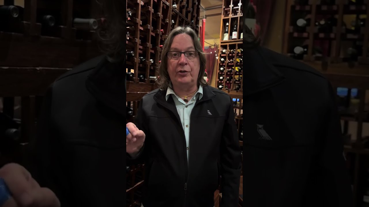 Italian Wine Dinner with Enzo Barbi Estate from Umbria Italian Wine Dinner with Enzo Barbi Estate from Umbria