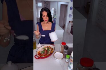 La mejor receta de pasta cremosa pomodoro. Recipe best creamy pomodoro sauce ever #recetas