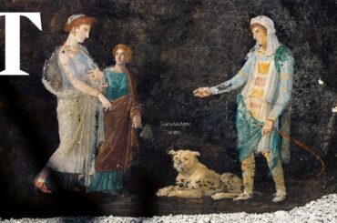 Stunning new frescoes unearthed in Pompeii