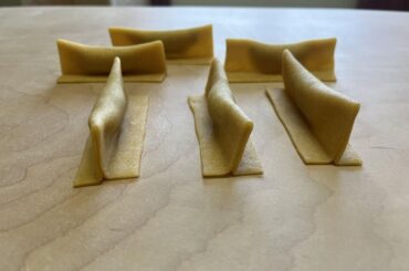 Mandili ‘Nversoi (reversed handkerchiefs)