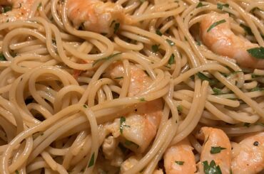 Spaghetti with prawns [Homemade]