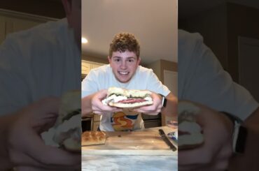 Making the FAMOUS Italian sandwich as FAST as possible!