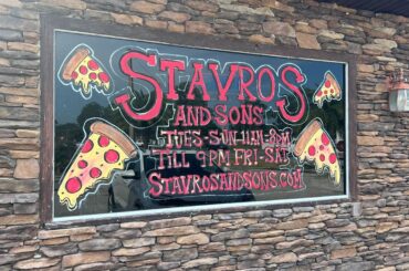 Eating at Stavros and Sons Italian Restaurant in Eustis, Florida | Italian Restaurant Review
