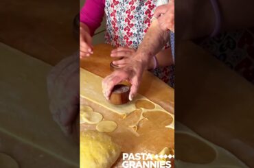 Homemade pasta with kids #cookingwithkids #pasta #liguria