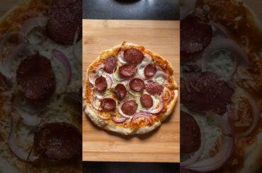 Air fryer pizza in 6 minutes! | Air fryer pizza recipe #pizza #pizzalover