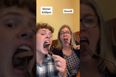 Eating what my mom eats for the whole day for Mother’s Day! #shorts #mom #food